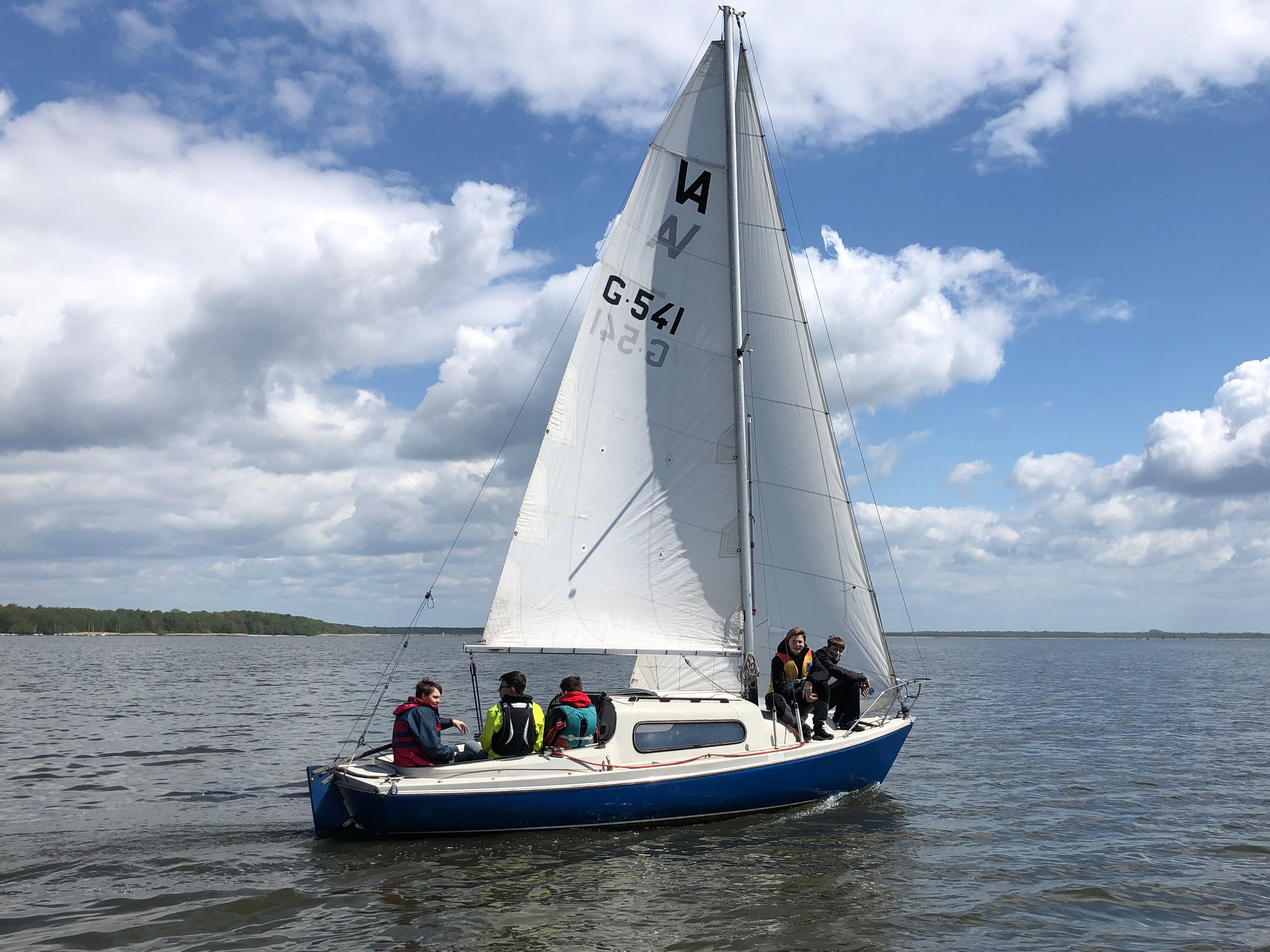 Gemeinsames Segeln der Jugendgruppen